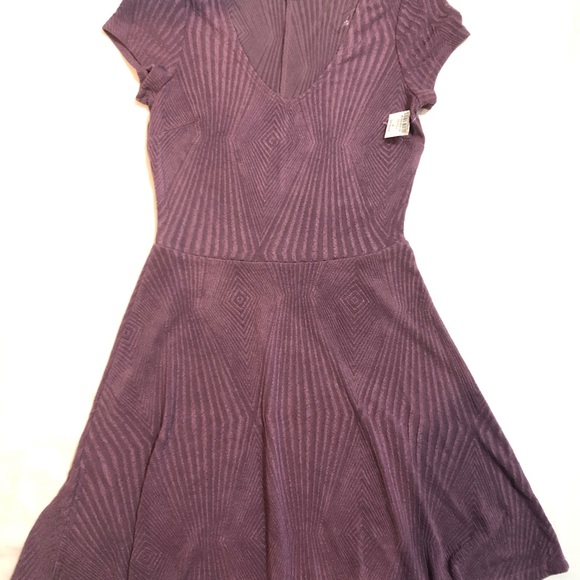 TRIXXI Dress - Picture 7 of 16